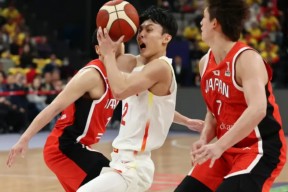 华体会登录-HLE碾压TSM，Scout开启传奇时刻2025世界赛2:1（深圳）