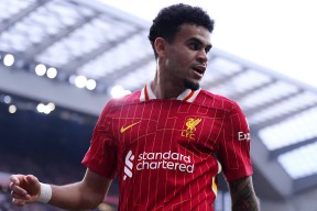 华体会官网-热刺战平拜仁，卡瓦尼乌龙送礼英超的简单介绍