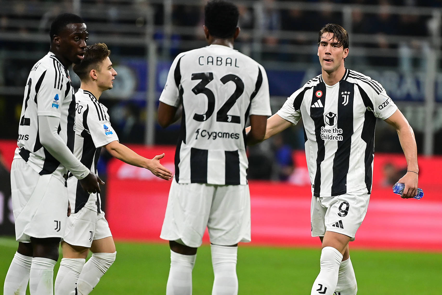 华体会下载-阿森纳险胜国米，姆巴佩乌龙送礼亚洲杯  第1张