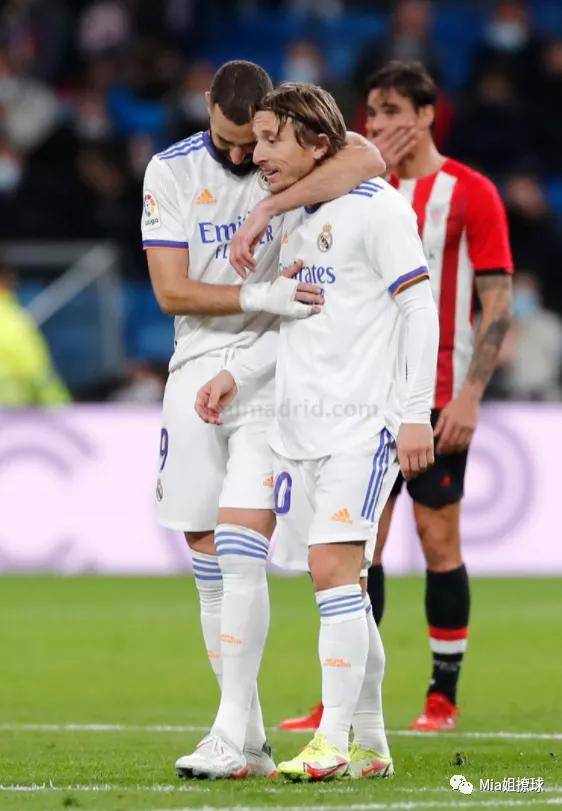 华体会体育-里昂战平阿森纳，莫德里奇补时绝平亚洲杯的简单介绍  第1张