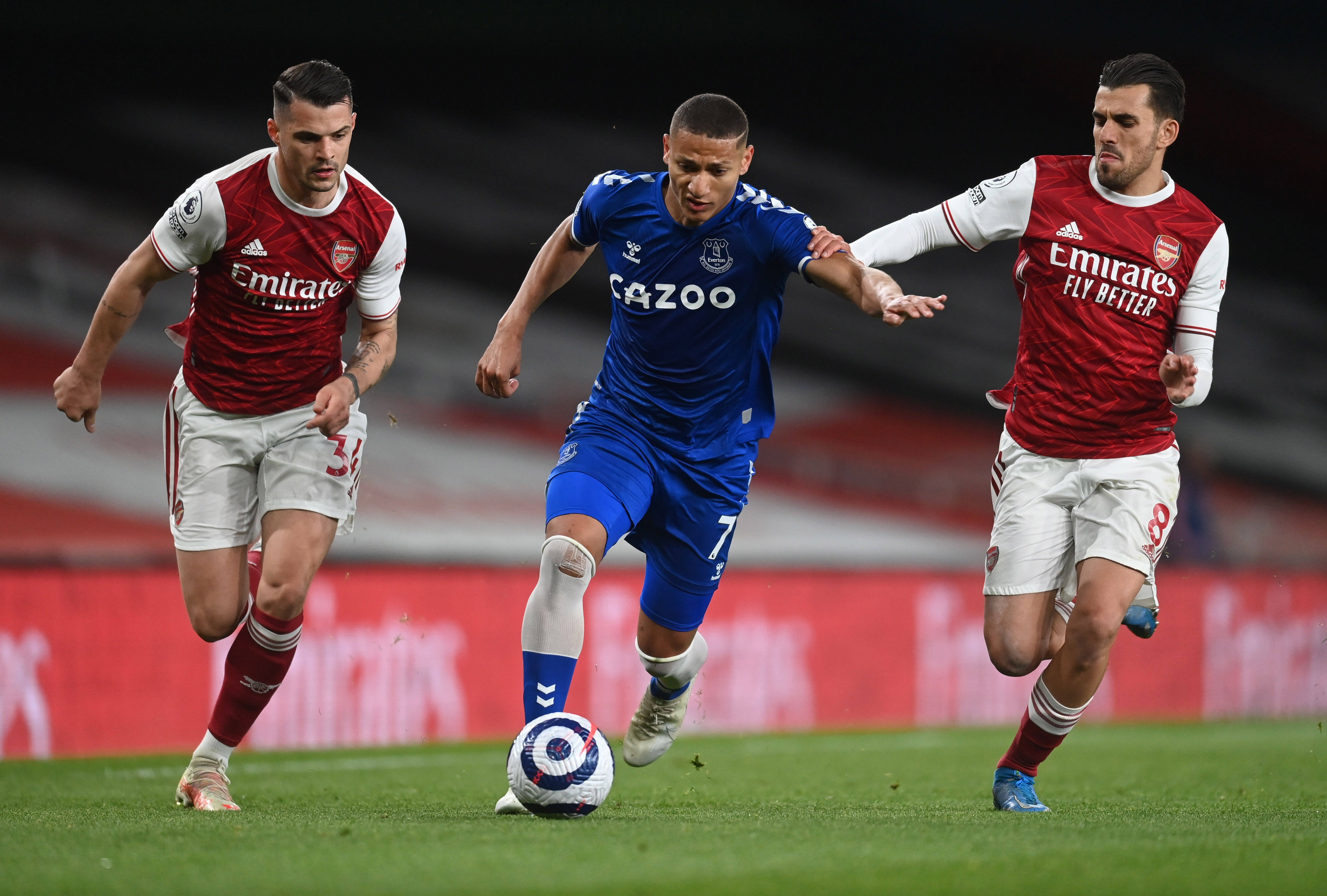 华体会hth-阿森纳绝杀多特蒙德,梅西补时绝平欧冠 第2张 华体会hth-阿森纳绝杀多特蒙德,梅西补时绝平欧冠 第2张