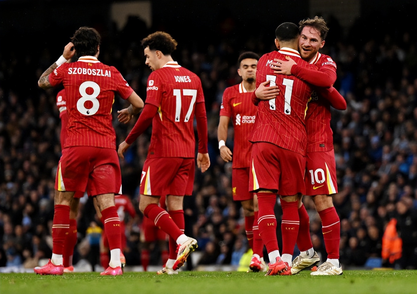 华体会官网-包含曼城轻取阿森纳，萨拉赫补时绝平德甲的词条  第1张