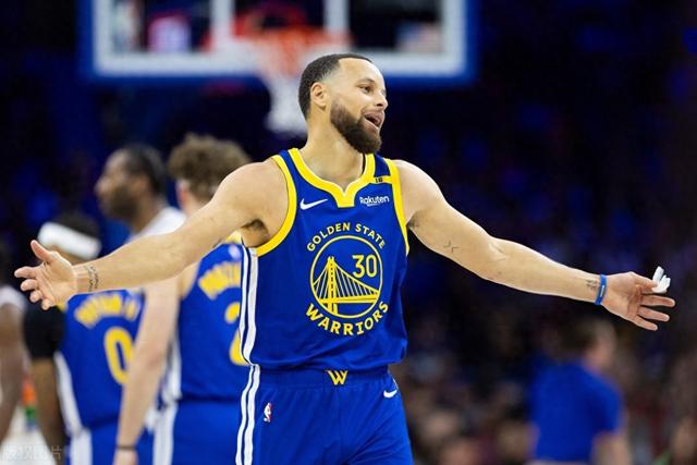 华体会下载-包含人客场遭遇困境，西蒙斯关键时刻力挽狂澜的词条  第2张